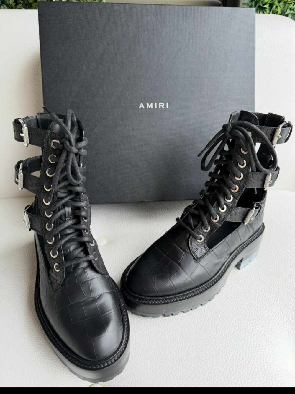 AMIRI